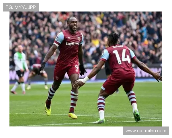 “英超争冠大战：悬念持续，冠军归属未定”，英超争冠2021